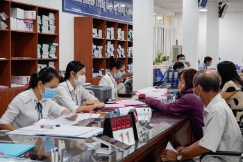 Chính phủ ban hành Nghị định yêu cầu người đứng đầu đơn vị chịu trách nhiệm phê duyệt vị trí việc làm, số người làm việc