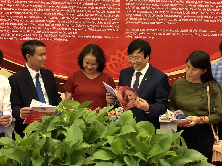 Các nhà báo luôn sáng tạo, dấn thân trên mọi mặt trận khó khăn, nóng bỏng nhất