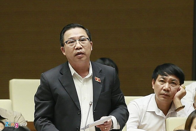 bo truong tran tuan anh noi gi ve viec bo nhiem than toc o ban 389 quoc gia
