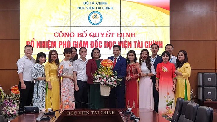 lanh dao nhan su moi o bo tai chinh