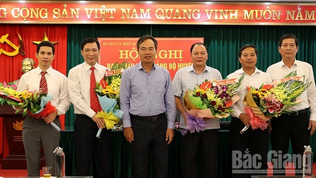 nhan su lanh dao moi tai tphcm hoa binh va bac giang