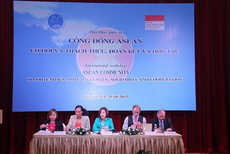 Hội thảo Quốc tế cộng đồng ASEAN cơ hội và thách thức, đoàn kết và phát triển 10/2015