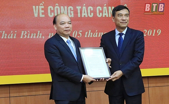 Tin nhân sự, lãnh đạo mới ở Nam Định, Thái Bình, Thừa Thiên - Huế tin nhan su lanh dai moi o nam dinh thai binh thua thien hue