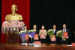 ong nguyen duc kien giu chuc to truong to tu van kinh te cua thu tuong
