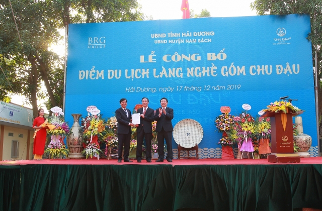 gom chu dau tro thanh diem du lich lang nghe cua tinh hai duong