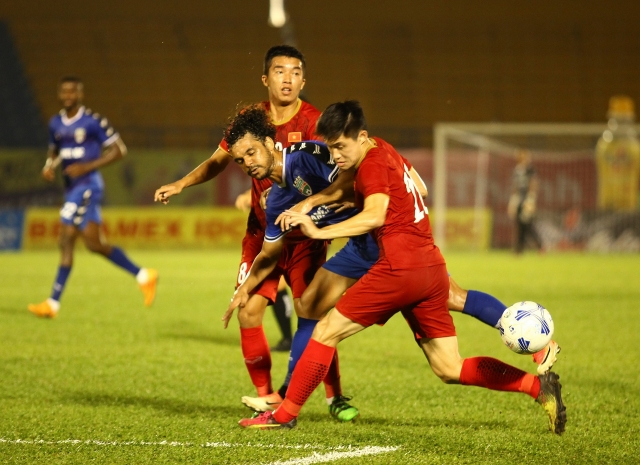 clb bbinh duong vo dich giai bong da quoc te cup number 1