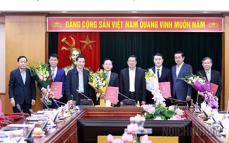 Lãnh đạo Ban Nội chính Trung ương chúc mừng các cán bộ được bổ nhiệm