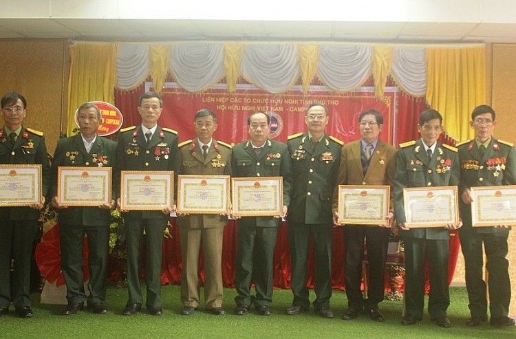 Xây dựng tổ chức vững chắc, hoạt động hiệu quả