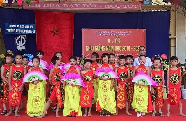 phu tho truong tieu hoc hung lo truong thanh trong gian kho