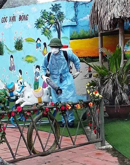 tuan hoc dau tien tai truong man non dao tu sau khi tam nghi phong dich covid 19