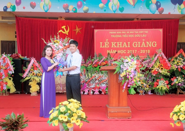 truong tieu hoc duu lau tich cuc doi moi can ban toan dien giao duc