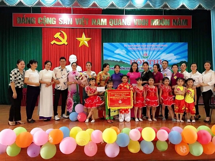 phu tho soi noi hoi thi phong chong bao luc tre trong cac co so gdmn tai phu ninh