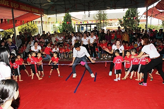phu tho diem sang xay dung truong mam non lay tre lam trung tam tai huyen phu ninh
