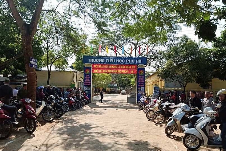 Trường Tiểu học Phú Hộ tích cực đổi mới, sáng tạo trong dạy và học
