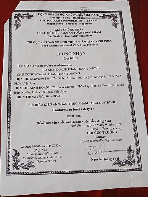 vinh phuc thu hoi giay chung nhan attp va phat chu co so nuoc aqualavie 40 trieu dong