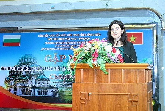 vinh phuc giao luu huu nghi ky niem 70 nam thiet lap quan he ngoai giao viet nam bun ga ri