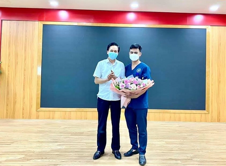 Phú Thọ: 52 cán bộ y tế lên đường “chia lửa” cùng TP Hồ Chí Minh chống dịch Covid-19