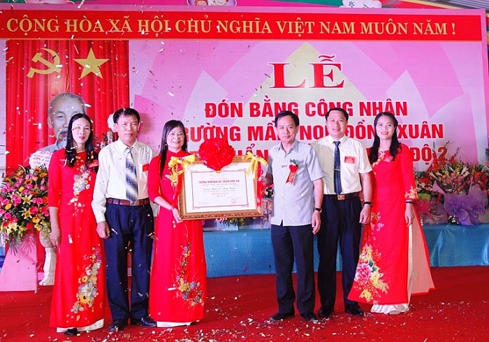 truong mam non dong xuan noi uom mam tuoi tho