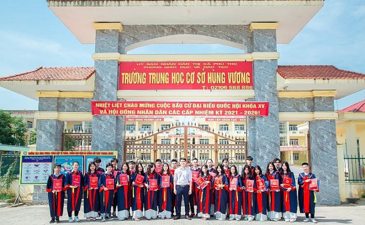 Phú Thọ: Trường THCS Hùng Vương lá cờ đầu Ngành giáo dục TX Phú Thọ