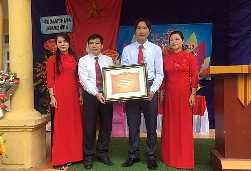 truong thcs yen lap duoc cong nhan dat chuan quoc gia
