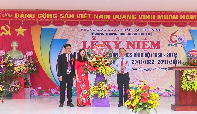 phu tho nhieu truong hoc to chuc tuyen truyen giao duc ngay nha giao viet nam