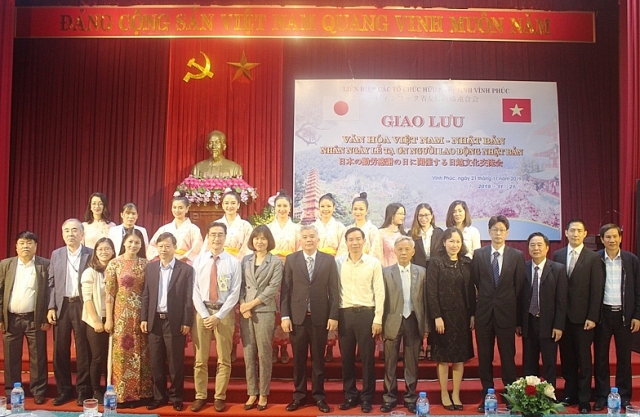 vinh phuc giao luu van hoa viet nam nhat ban nhan ngay le ta on nguoi lao dong nhat ban