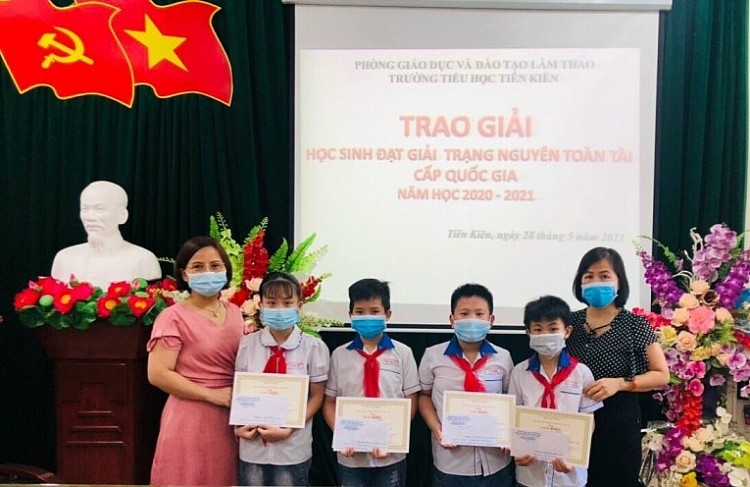 Trường Tiểu học Tiên Kiên: 30 năm xây dựng và phát triển