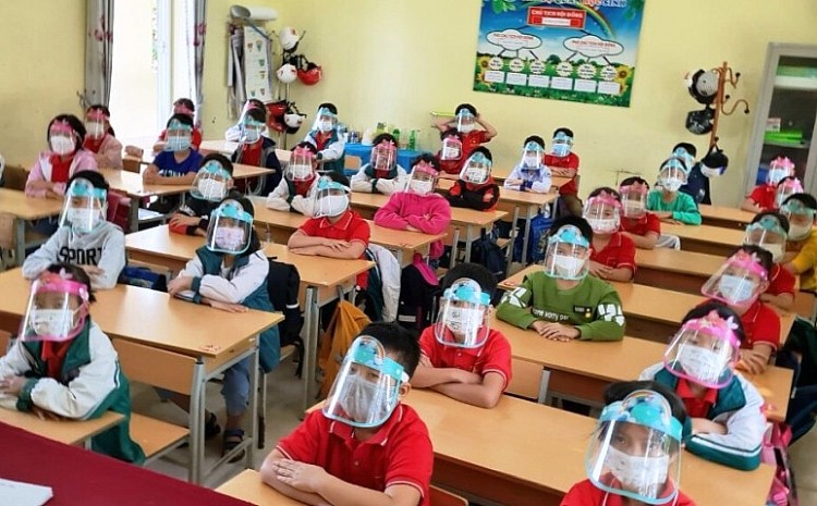 Trường Tiểu học Tiên Kiên: 30 năm xây dựng và phát triển
