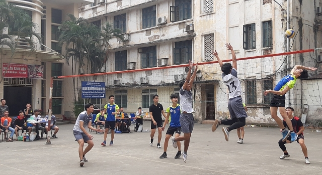 Giao lưu hữu nghị bóng chuyền sinh viên Việt Nam – Lào – Campuchia giao luu huu nghi bong chuyen sinh vien viet nam lao campuchia