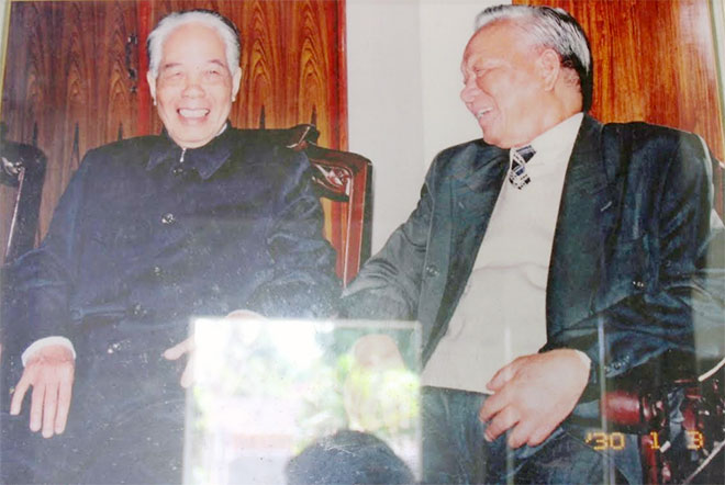dai tuong le duc anh nguoi con uu tu xu hue nha lanh dao tai nang