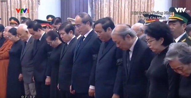 quoc tang nguyen chu tich nuoc le duc anh