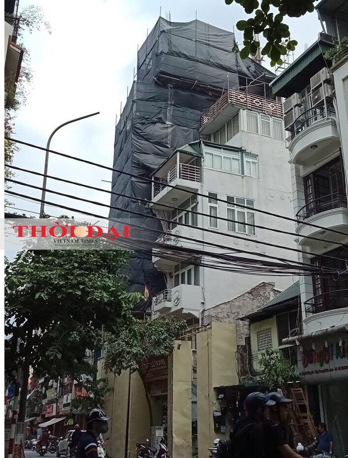 Quanh Hồ Gươm kể chuyện... vượt tầng quanh ho guom ke chuyen vuot tang