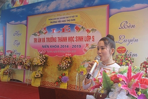 phu tho am tinh thay tro le tri an va truong thanh hs lop 5 truong th tho son
