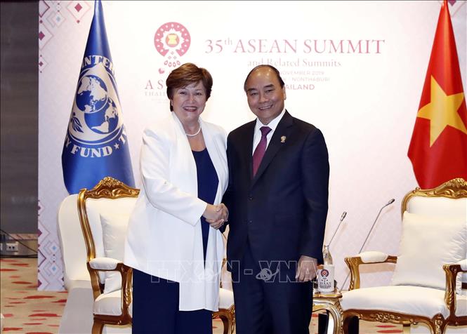 cac cuoc tiep xuc ben le cua thu tuong nguyen xuan phuc tai hoi nghi cap cao asean 35