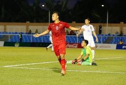 Trọng Hoàng lập kỉ lục "vô tiền khoáng hậu" ghi bàn ở 3 kì SEA Games