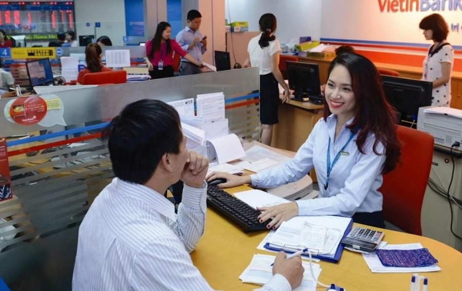 nhieu ngan hang dong loat ha lai suat cho vay