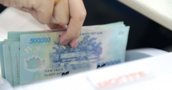 Yêu cầu tổ chức tín dụng kiểm soát tăng trưởng tín dụng năm 2024