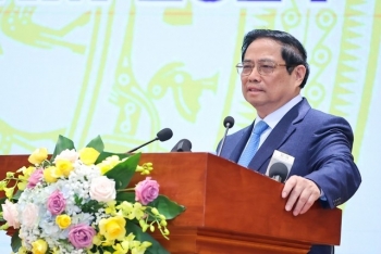 Thủ tướng: Không để Chính phủ bị động, bất ngờ về chính sách tiền tệ