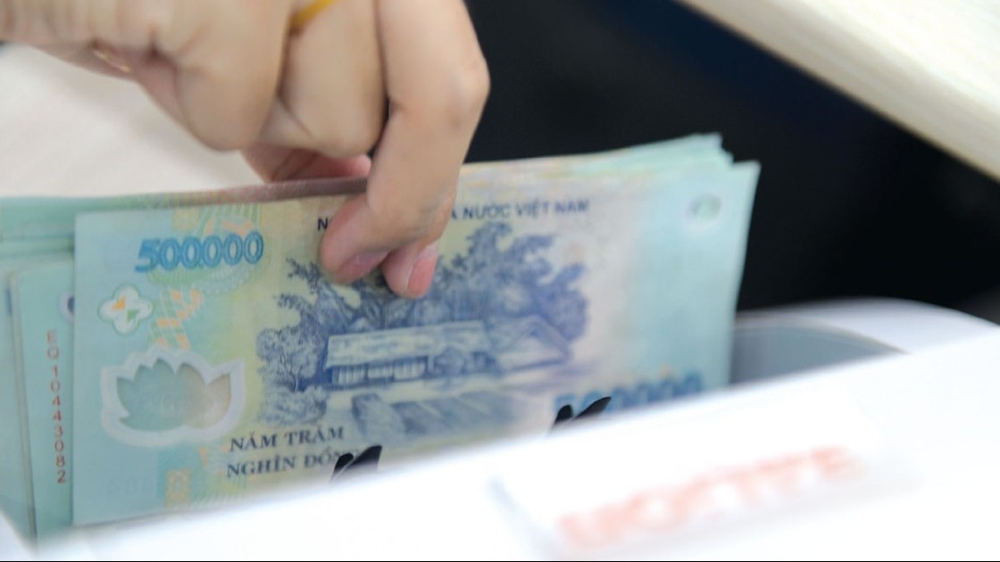 tang truong tin dung co the giam nhe hoac di ngang vao dau nam 2024