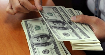 Tỷ giá USD/VND tiến sát mốc 25.000 trên thị trường tự do