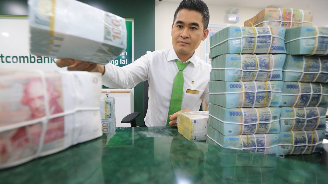 Lợi nhuận ngân hàng có thể tăng 15% từ nền thấp năm 2023