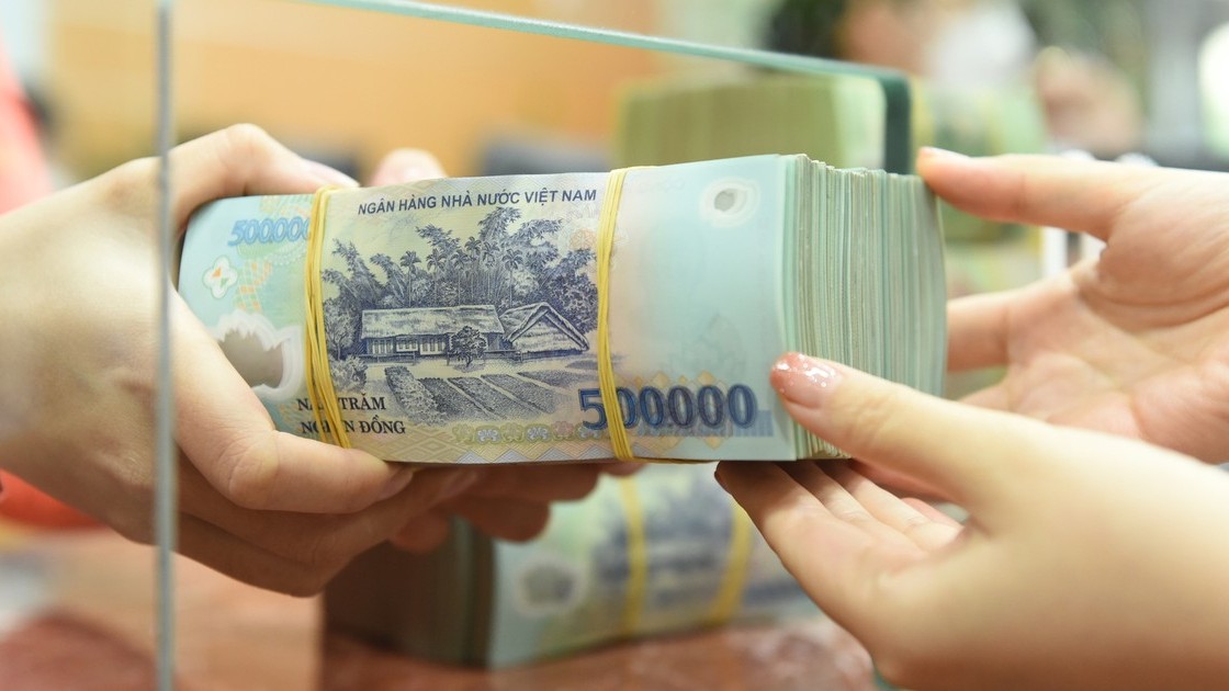 lai suat huy dong co the tang trong nua cuoi 2024