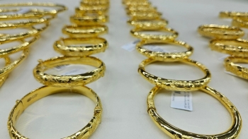 ty gia tiep tuc di xuong doanh nghiep giam gia ban vang