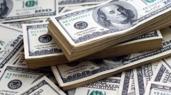 Tỷ giá USD/VND giảm mạnh, giá vàng tiếp tục “leo thang”