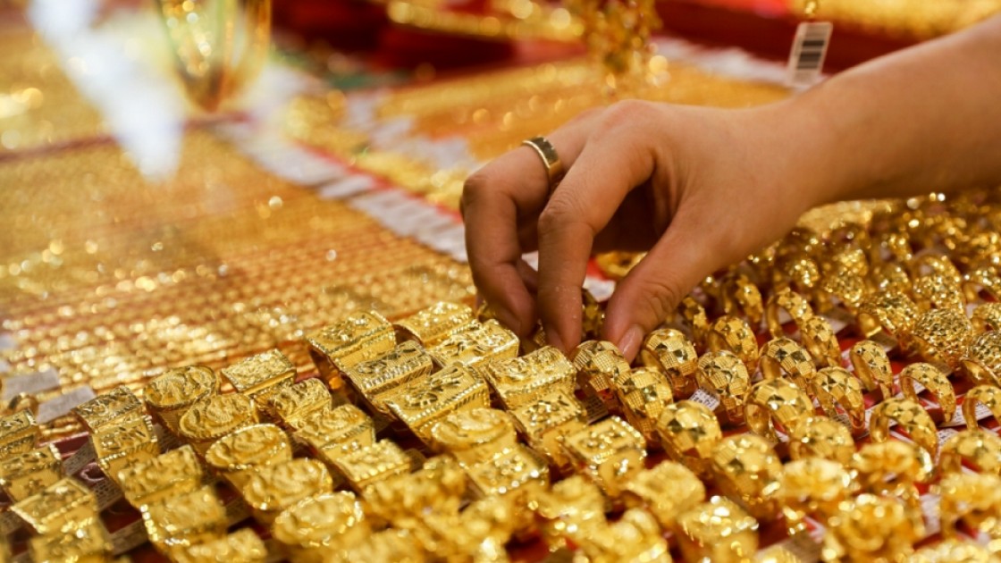 doanh nghiep vang tang manh gia ban chenh lech gia mua ban duoc noi rong