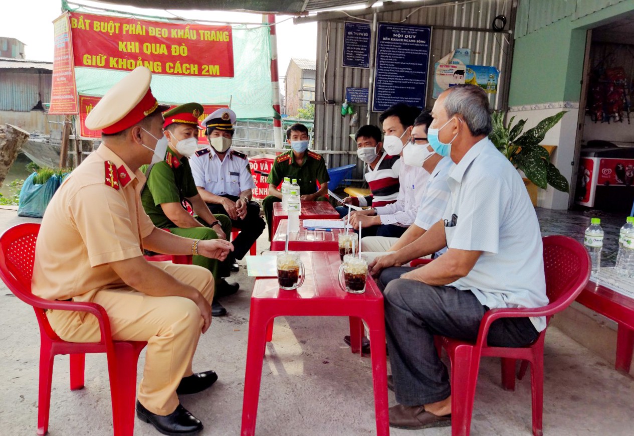Cần Thơ tăng cường kiểm tra các bến phà, bến đò đảm bảo an toàn trong dịp Tết Nguyên đán