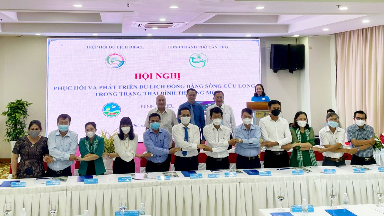 Đồng bằng sông Cửu Long hợp tác phục hồi ngành “công nghiệp không khói”