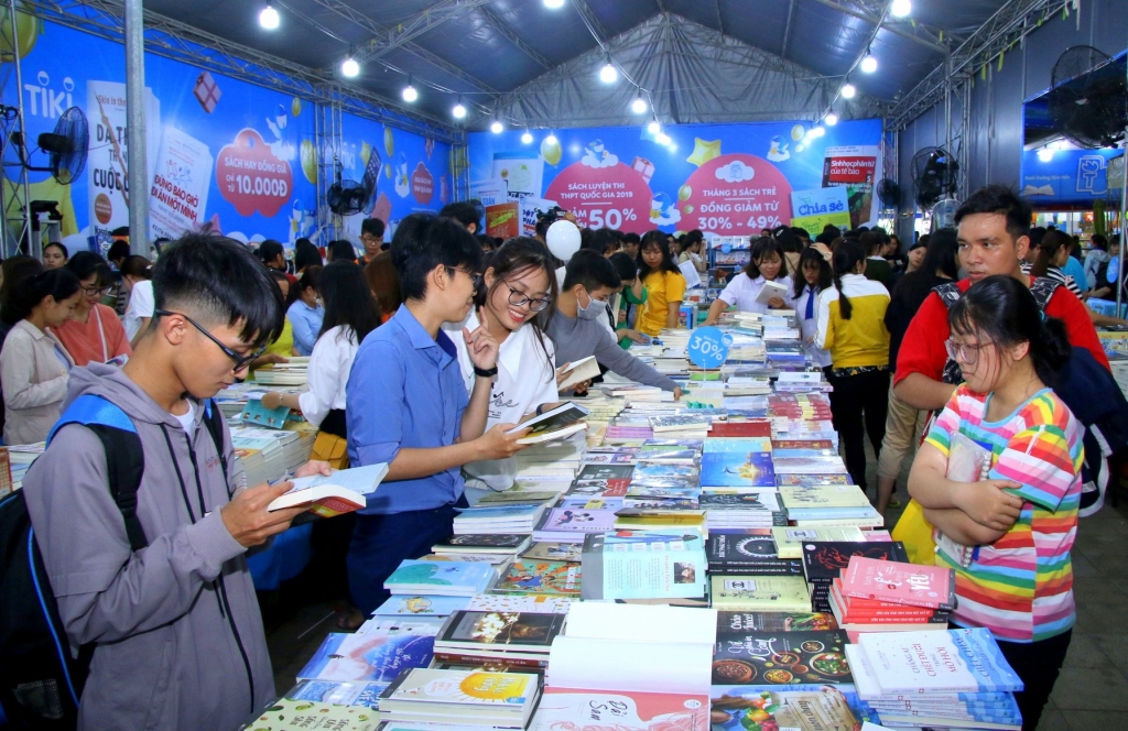 khai mac hoi sach tpcan tho lan iii nam 2019