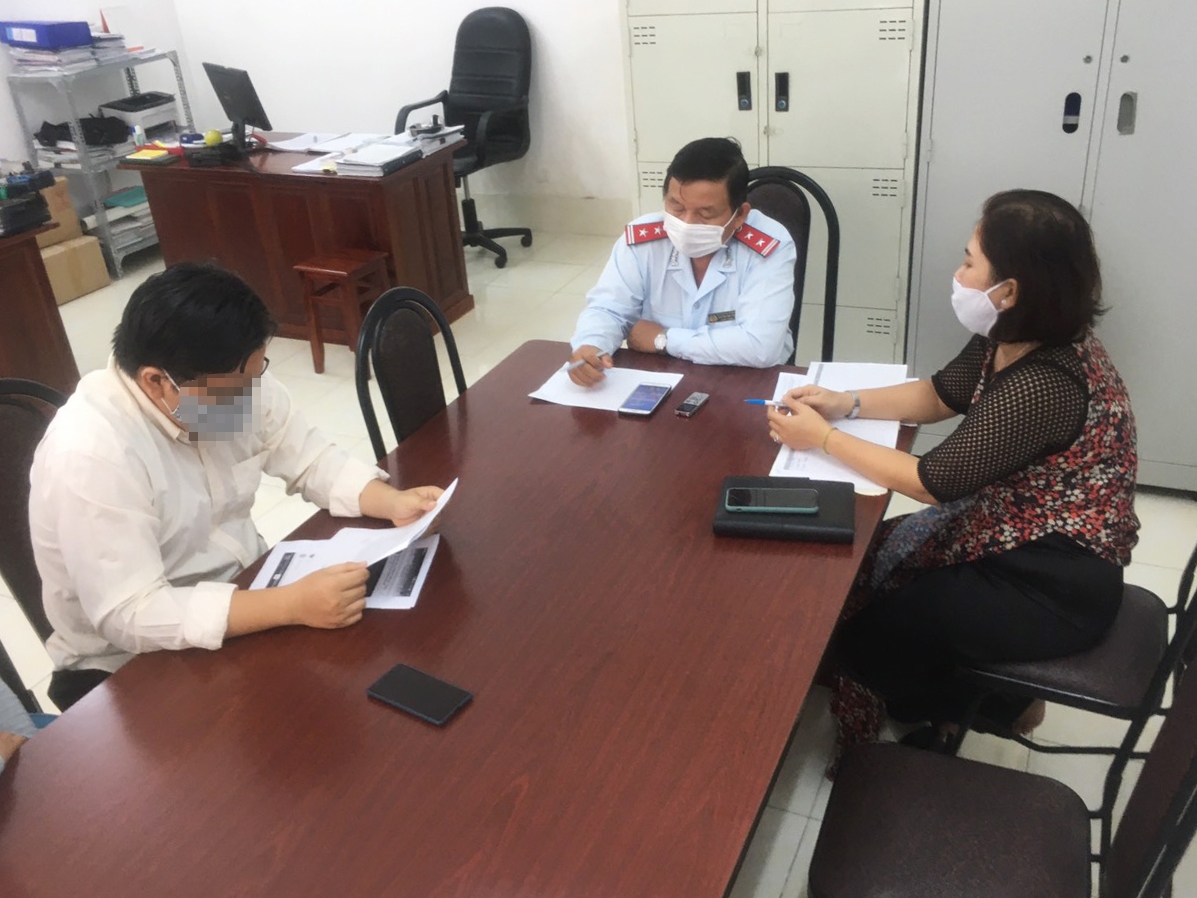 can tho xu phat thanh nien dang tin sieu thi dong cua tren mang xa hoi de kiem chung