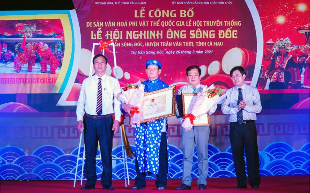 Cà Mau: Tưng bừng Lễ hội truyền thống Nghinh Ông Sông Đốc